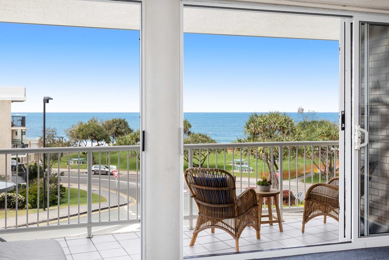 Photo - Unit 7/28 Orvieto Terrace, Kings Beach QLD 4551 - Image 6