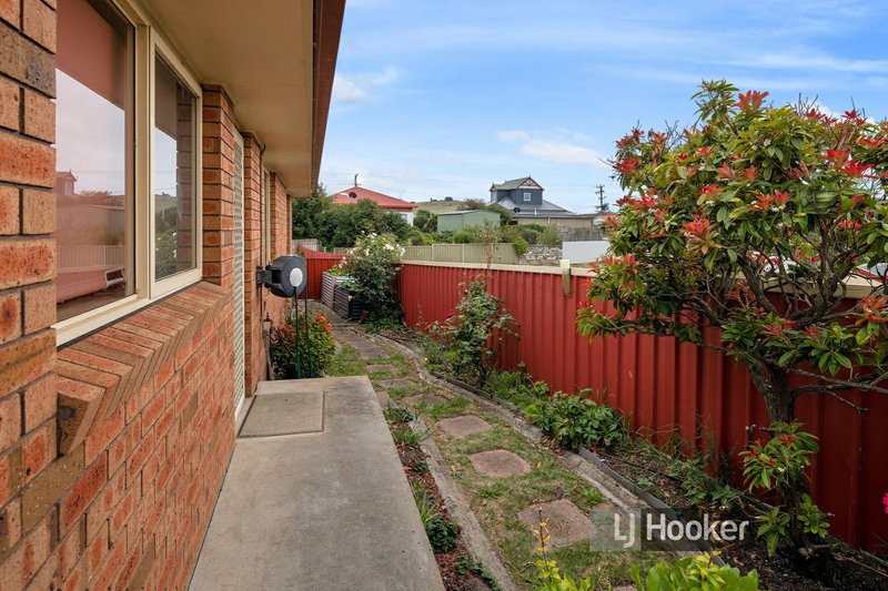 Photo - Unit 7/31 Saunders Street, Wynyard TAS 7325 - Image 14