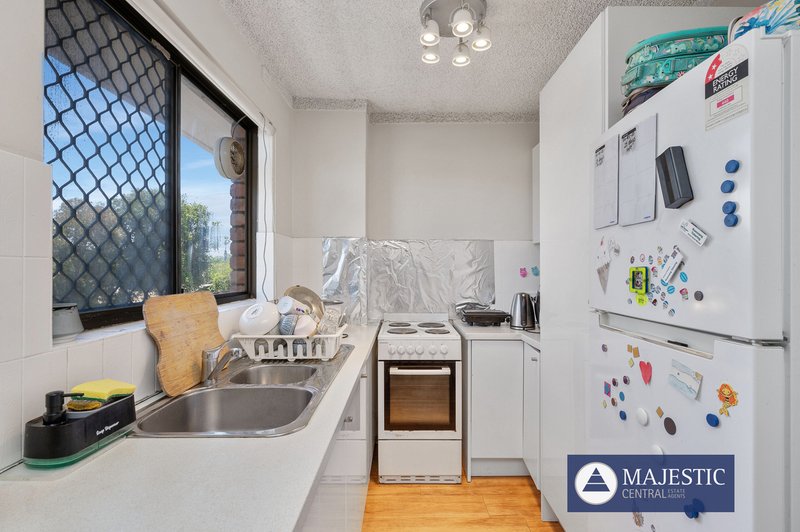 Photo - Unit 73/309 Harborne Street, Glendalough WA 6016 - Image 2