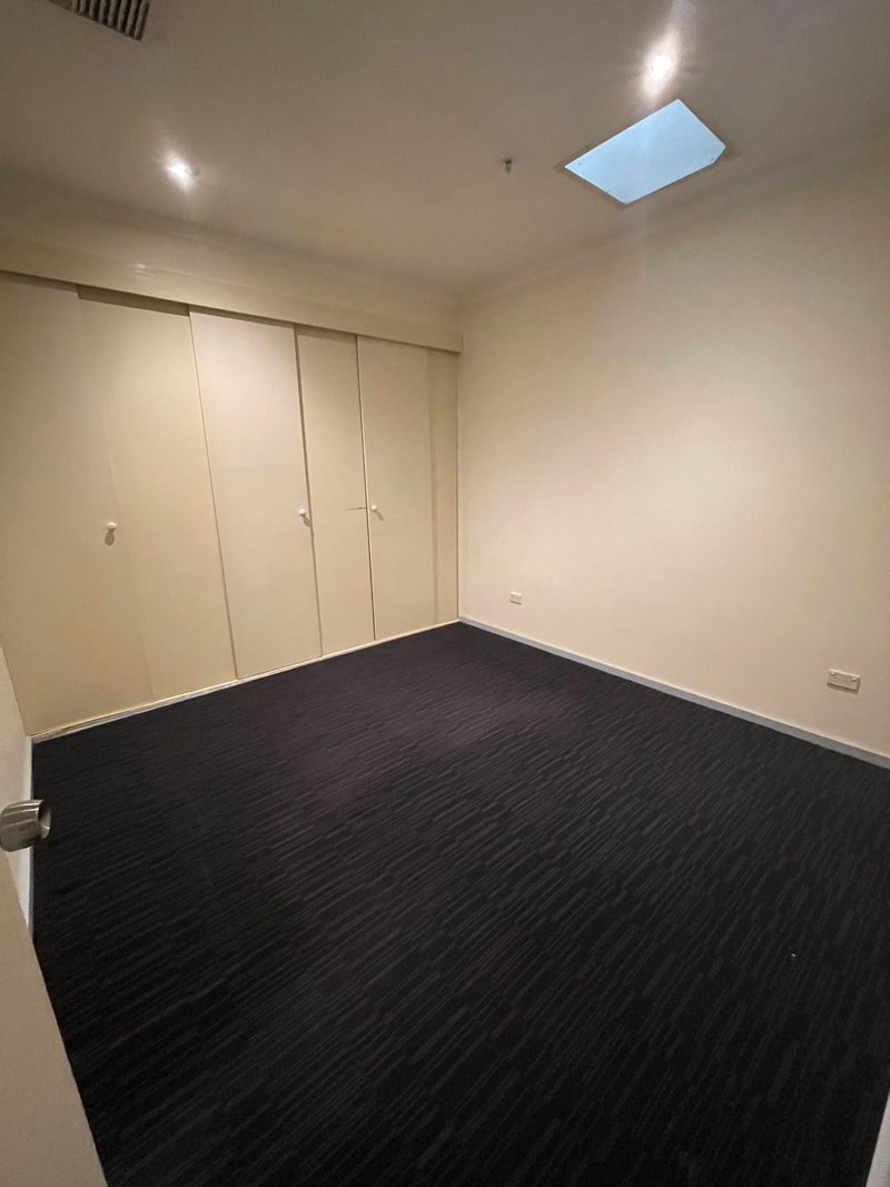 Photo - unit 7/35 Peel Street, West Melbourne VIC 3003 - Image 2