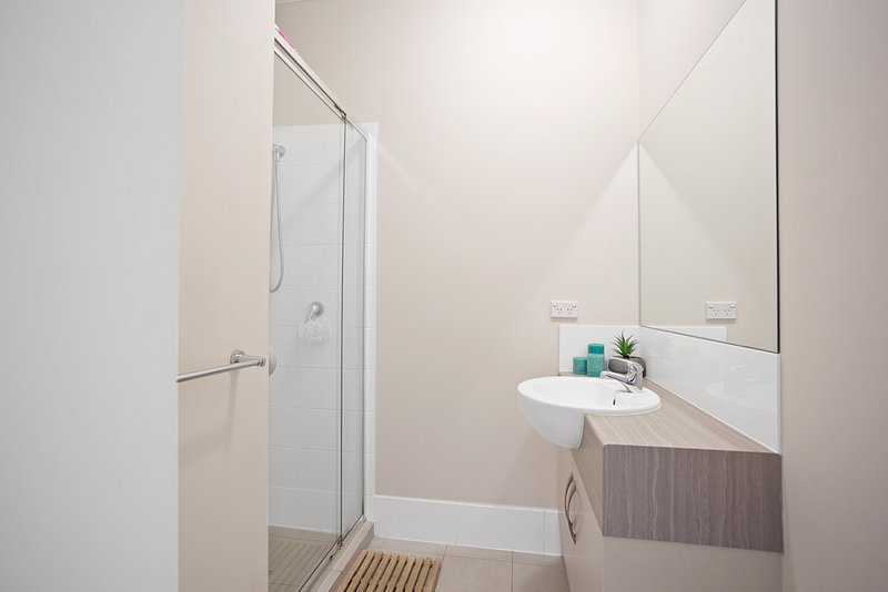 Photo - Unit 7/37 Victoria Parade, Mawson Lakes SA 5095 - Image 8