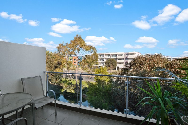 Photo - Unit 7/37 Victoria Parade, Mawson Lakes SA 5095 - Image 9