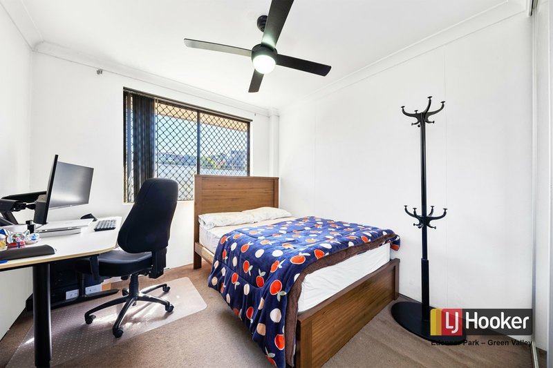 Photo - Unit 7/4 Riverpark Drive, Liverpool NSW 2170 - Image 8