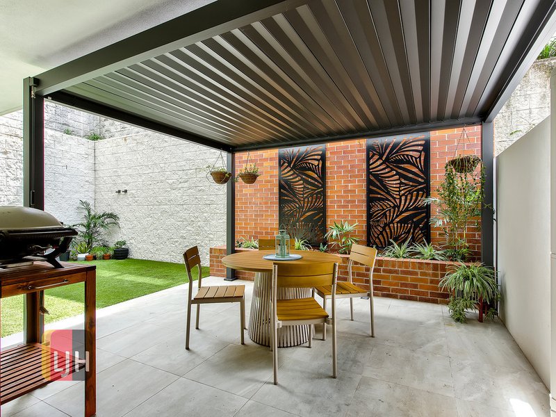Photo - Unit 7/66 Gamelin Crescent, Stafford QLD 4053 - Image 5