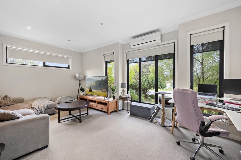 Photo - Unit 8, 11 Maroondah Highway, Lilydale VIC 3140 - Image 8