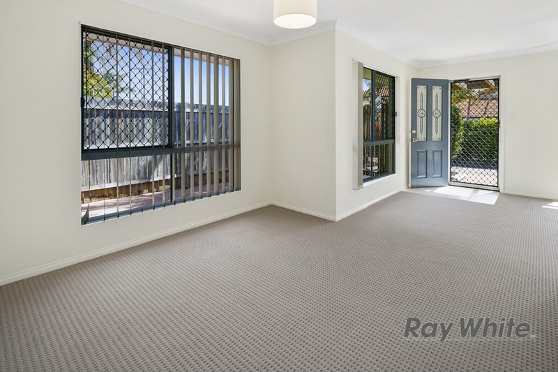 Photo - Unit 8, 27-35 Newhaven Street, Alexandra Hills QLD 4161 - Image 4