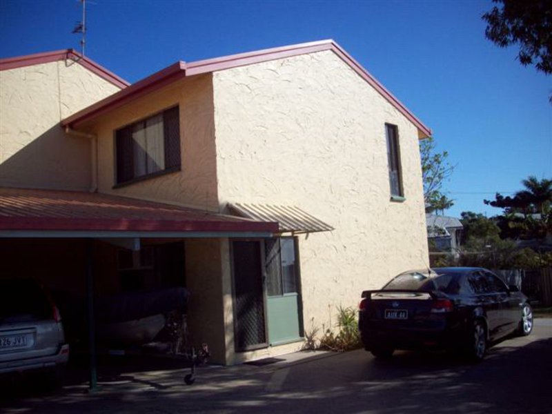 Photo - Unit 8, 2A Powell Street, Bowen QLD 4805 - Image 3