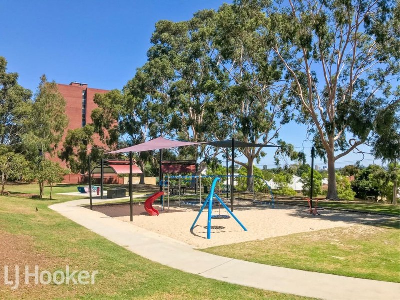 Photo - Unit 805/69 King George Street, Victoria Park WA 6100 - Image 3