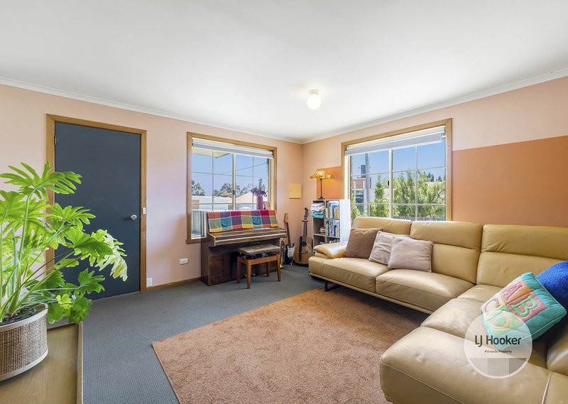 Photo - Unit 8/1 Bromby Street, New Town TAS 7008 - Image 6