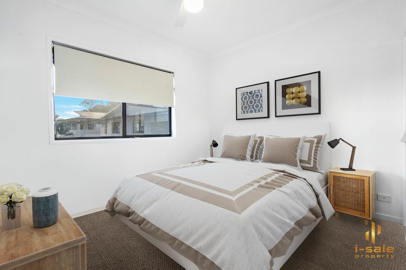 Photo - Unit 8/14 Sunflower Cres , Calamvale QLD 4116 - Image 6