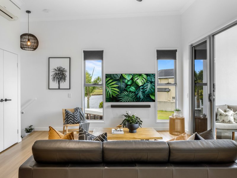 Photo - Unit 81/5033 Emerald Island Drive, Carrara QLD 4211 - Image 6