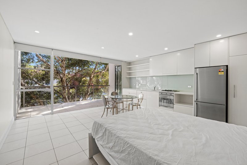 Photo - Unit 8/154 Glenayr Avenue, Bondi Beach NSW 2026 - Image 4