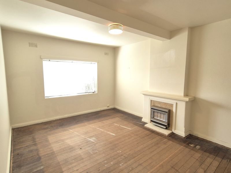 Photo - Unit 8/17 Queens Road, Melbourne VIC 3004 - Image 7