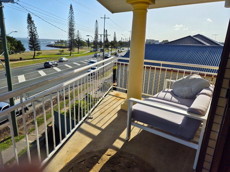 Photo - Unit 8/176 Hornibrook Esplanade, Clontarf QLD 4019 - Image 8