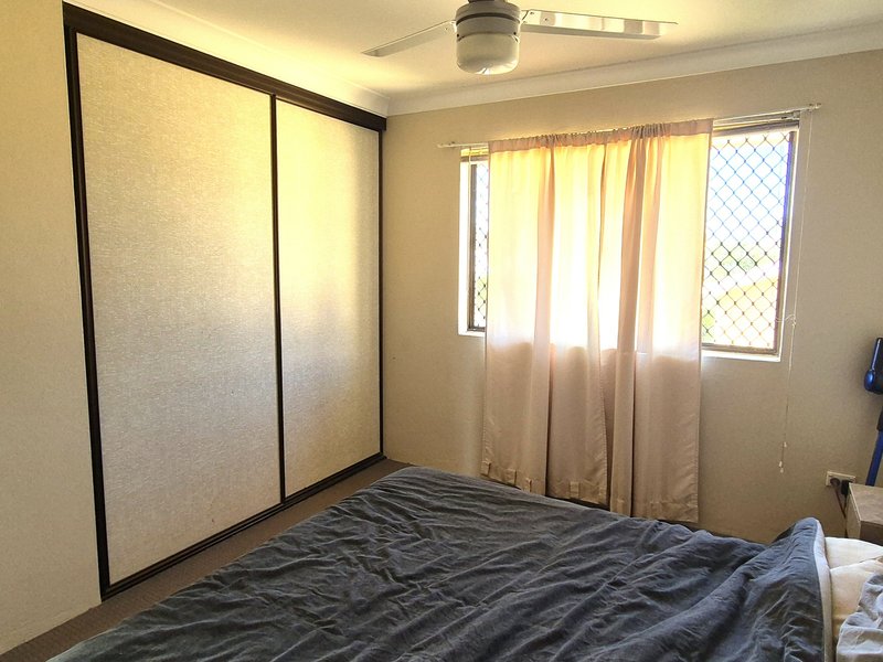 Photo - Unit 8/176 Hornibrook Esplanade, Clontarf QLD 4019 - Image 11