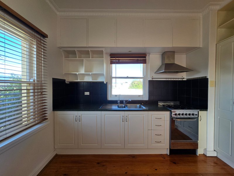 Photo - Unit 8/23 Seaview Road, West Beach SA 5024 - Image 9