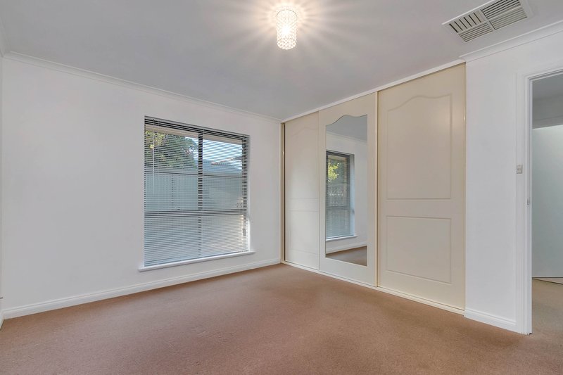 Photo - Unit 8/25 Holmes Street, Willaston SA 5118 - Image 4