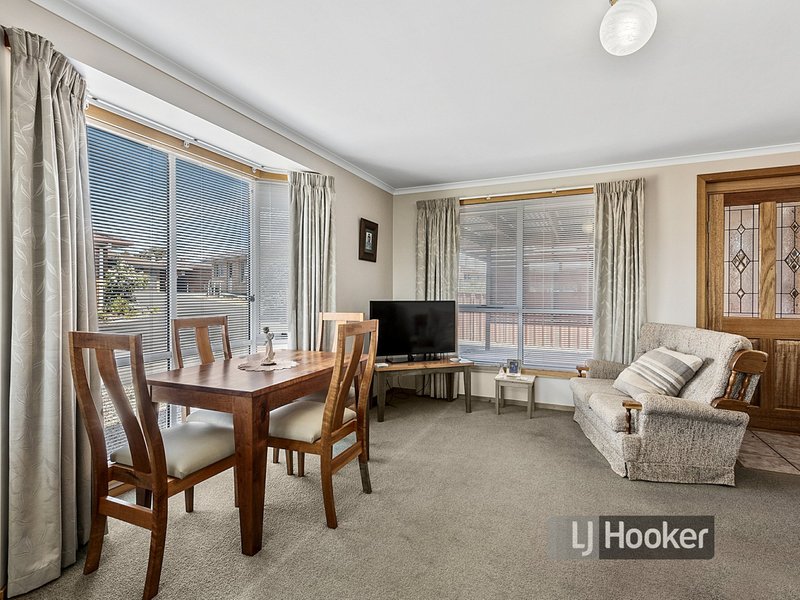 Photo - Unit 8/31 Saunders Street, Wynyard TAS 7325 - Image 4