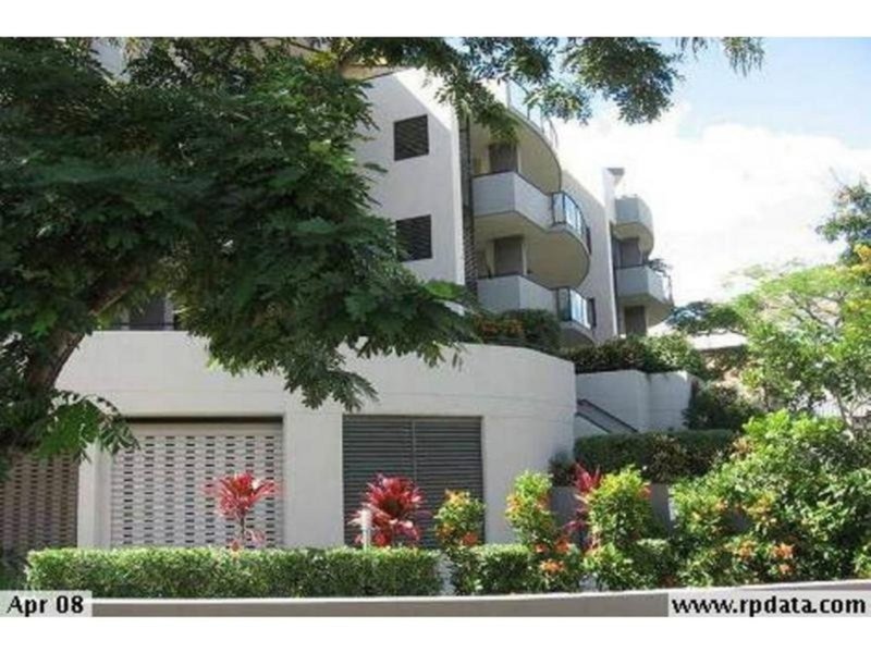 Photo - Unit 8/36 Underhill Avenue, Indooroopilly QLD 4068 - Image 4