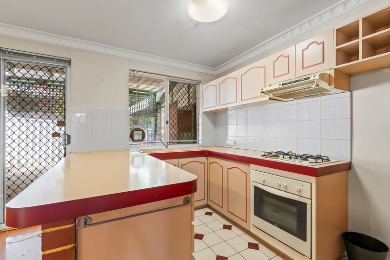 Photo - Unit 8/39 King George Street, Victoria Park WA 6100 - Image 3