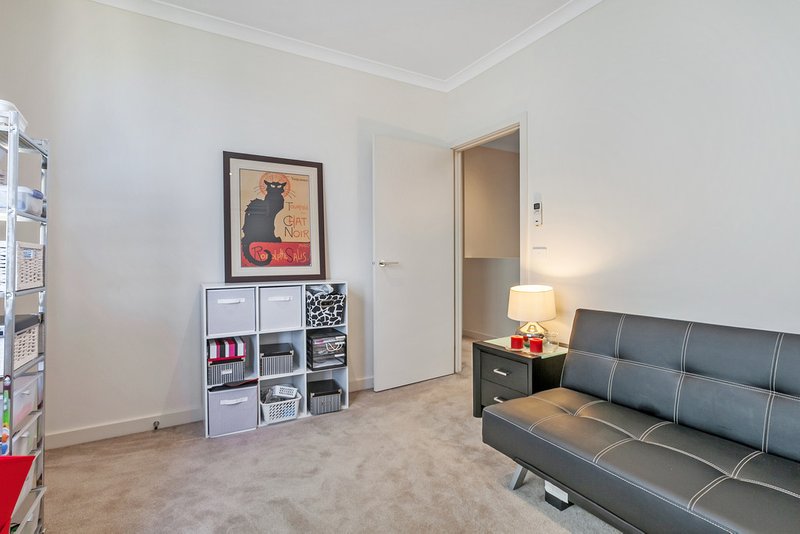 Photo - Unit 8/4 Austral Avenue, Preston VIC 3072 - Image 5