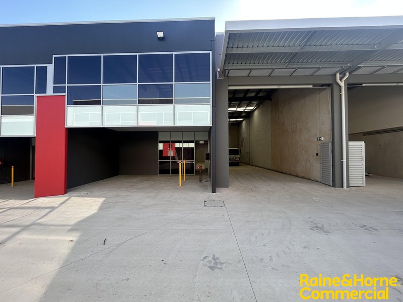 Unit 8/42-46 Turner Road, Smeaton Grange NSW 2567