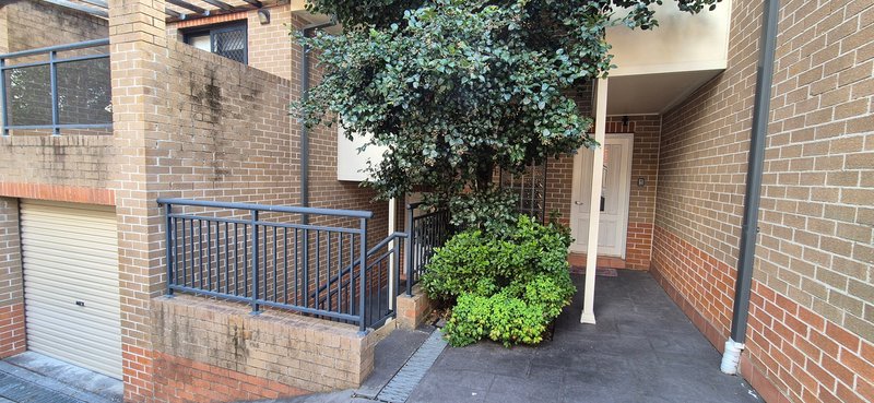 Photo - unit 8/7-11 Webb Avenue, Hornsby NSW 2077 - Image 14