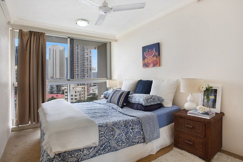 Photo - Unit 8C Peninsula, 5 Clifford Street, Surfers Paradise QLD 4217 - Image 8