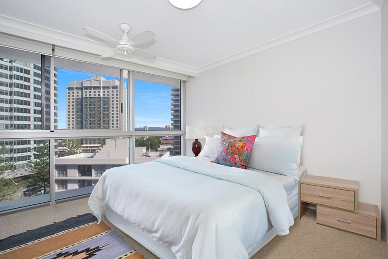 Photo - Unit 8E 'Peninsiula' 5 Clifford Street, Surfers Paradise QLD 4217 - Image 5