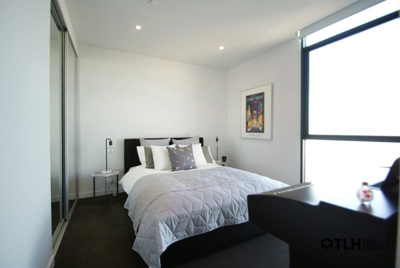 Photo - Unit 901/181-185 St Kilda Road, St Kilda VIC 3182 - Image 6