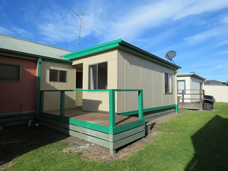 Photo - Unit 9/19 Toonalook Parade, Paynesville VIC 3880 - Image 12