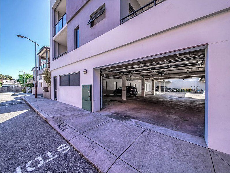 Photo - Unit 9/2 Pisconeri Street, Perth WA 6000 - Image 2