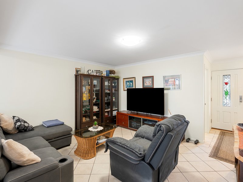 Photo - Unit 9/61 Albert Street, Goodna QLD 4300 - Image 4