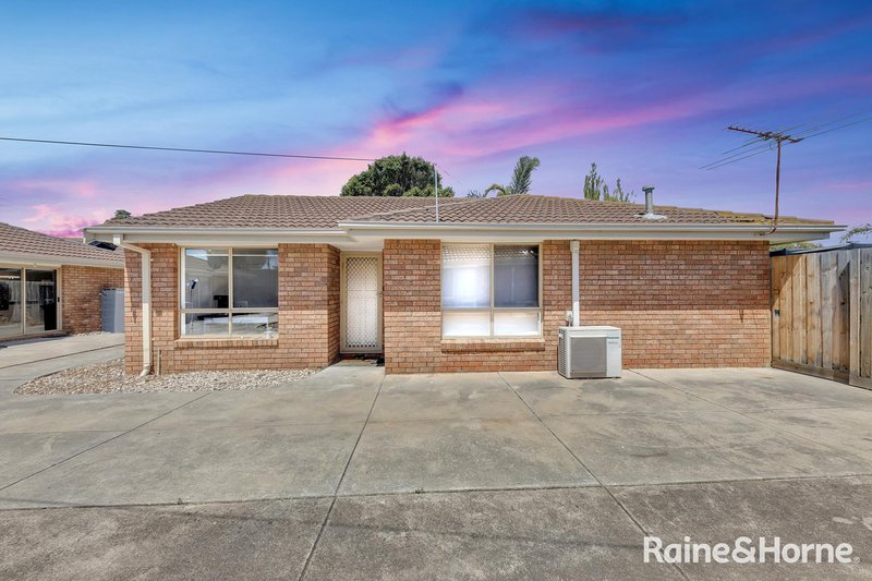 Photo - Unit A & Unit B/9 Farrant Court, Altona Meadows VIC 3028 - Image 13