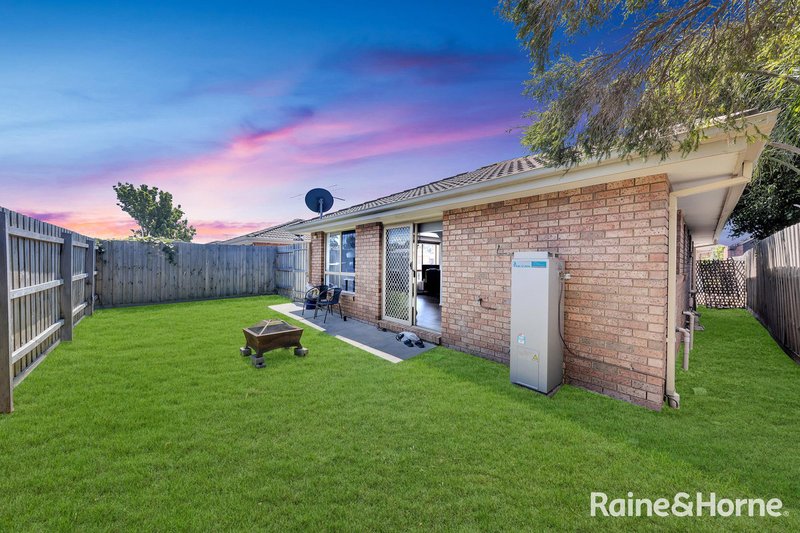 Photo - Unit A & Unit B/9 Farrant Court, Altona Meadows VIC 3028 - Image 24