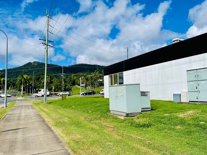 Photo - United Petrol Cnr Shute Harbour Rd/Paluma Road, Cannonvale QLD 4802 - Image 12