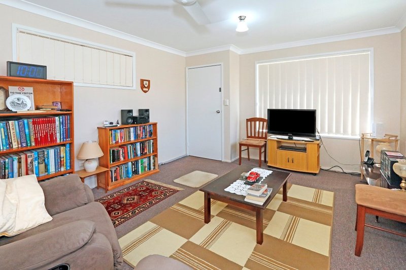 Photo - Units 1 & 2/3 Lambourne Avenue, Norman Gardens QLD 4701 - Image 2