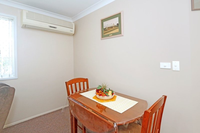 Photo - Units 1 & 2/3 Lambourne Avenue, Norman Gardens QLD 4701 - Image 4