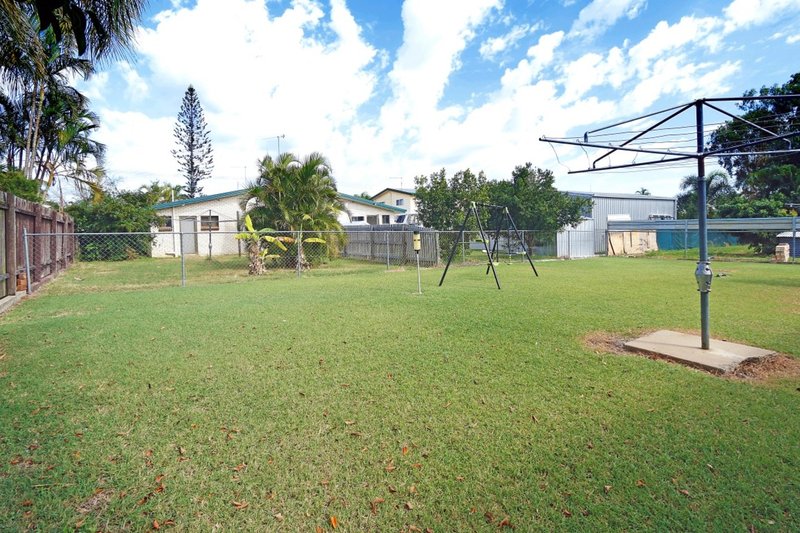 Photo - Units 1 & 2/3 Lambourne Avenue, Norman Gardens QLD 4701 - Image 10