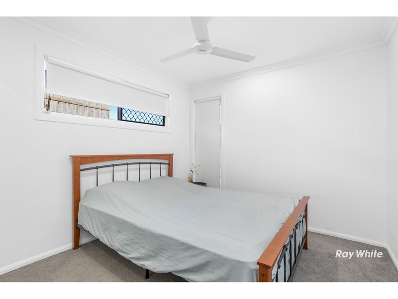 Photo - Units 1 & 2/7 Civic Lane, Pacific Heights QLD 4703 - Image 10