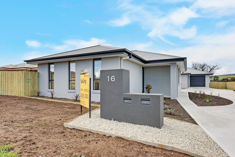 Units 1&2, 16 Whitelea Court, Sorell TAS 7172