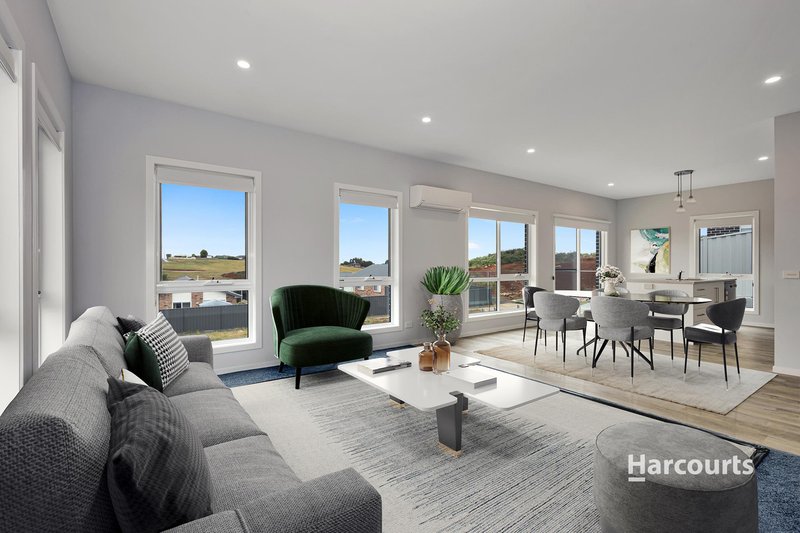 Photo - Units 1&2/39 Loongana Avenue, Shorewell Park TAS 7320 - Image 6