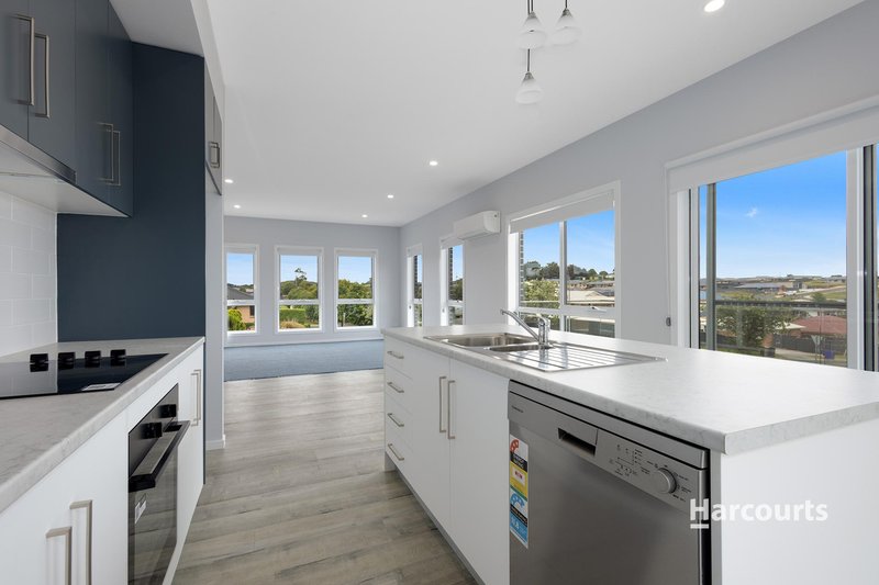 Photo - Units 1&2/39 Loongana Avenue, Shorewell Park TAS 7320 - Image 8
