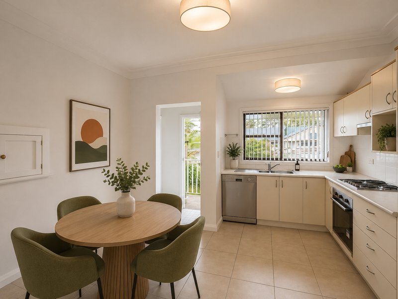 Photo - Upper/293 Warringah Road, Beacon Hill NSW 2100 - Image 2