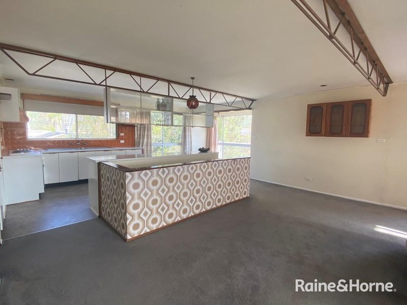 Photo - Upstairs Flat 1 Mia Way, Culburra Beach NSW 2540 - Image 3