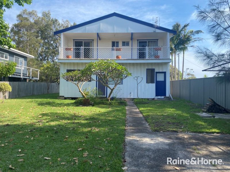 Photo - Upstairs Flat 1 Mia Way, Culburra Beach NSW 2540 - Image 16