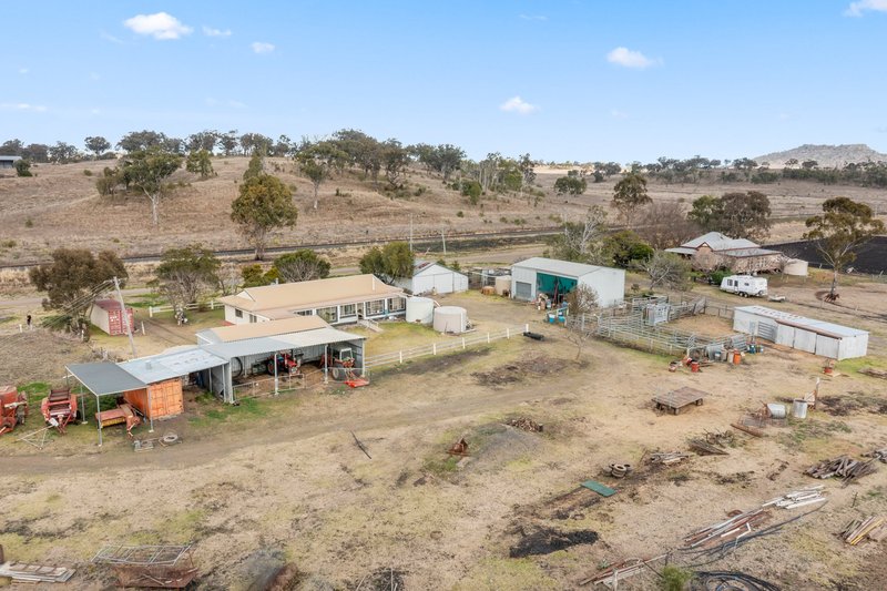 Photo - "Valley View" 148 Paulsens Road, Gowrie Junction QLD 4352 - Image 11