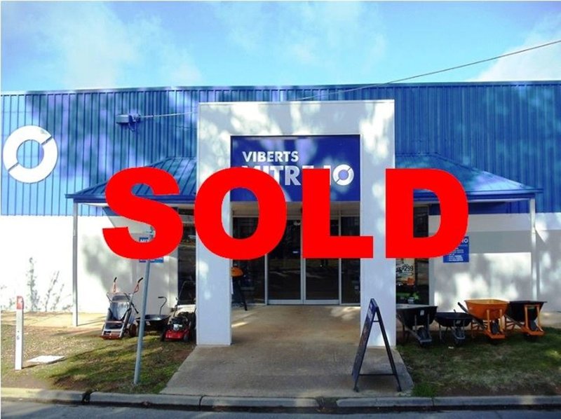 Photo - Viberts Mitre 10 , Tatura VIC 3616 - Image 1