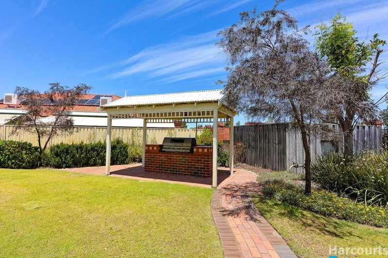 Photo - Villa 11/41 Geographe Way, Thornlie WA 6108 - Image 15