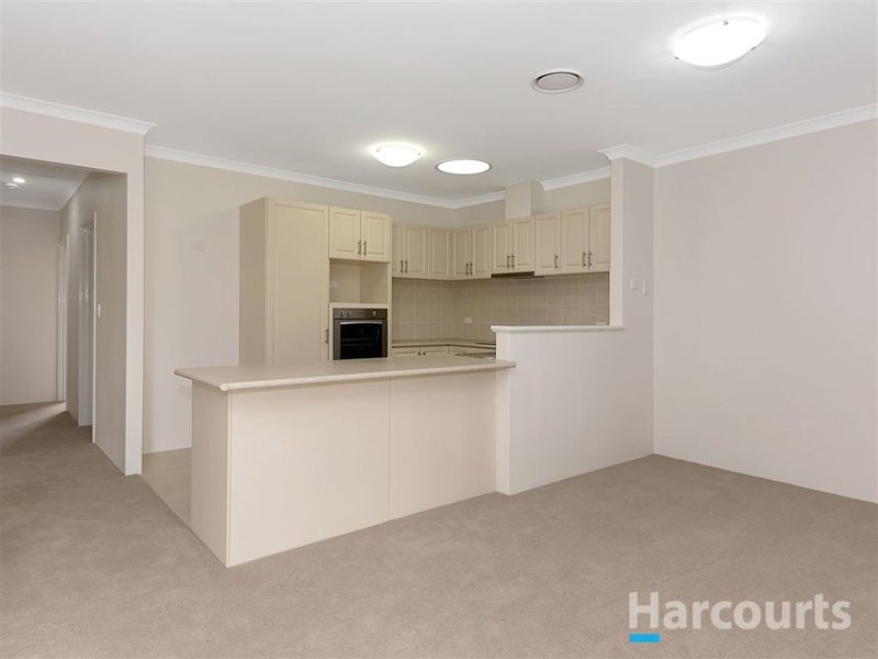 Photo - Villa 114/41 Geographe Way, Thornlie WA 6108 - Image 6